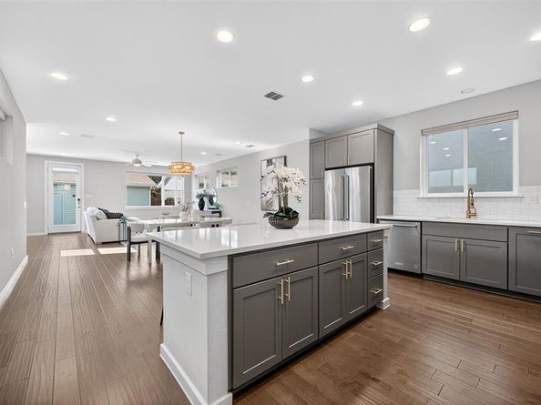 5333  Anita Street , Dallas Texas 75206