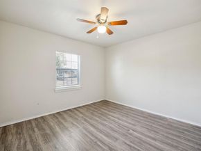 3228  Emmett Street , Dallas Texas 75211