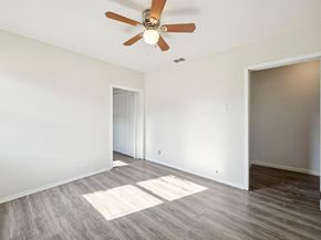 3228  Emmett Street , Dallas Texas 75211