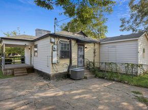 3228  Emmett Street , Dallas Texas 75211