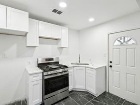 3228  Emmett Street , Dallas Texas 75211