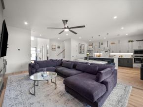 4029  Ivanhoe Lane , Dallas Texas 75212
