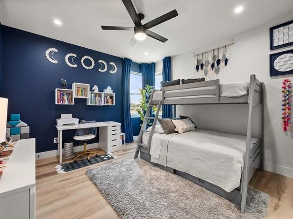4029  Ivanhoe Lane , Dallas Texas 75212
