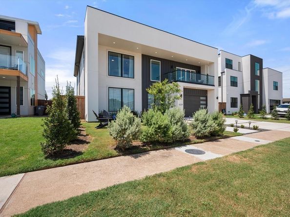 4029  Ivanhoe Lane , Dallas Texas 75212