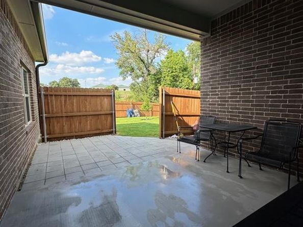 8912  Holt Street , Lakeside Texas 76135