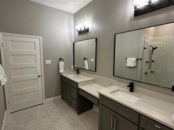 8912  Holt Street , Lakeside Texas 76135