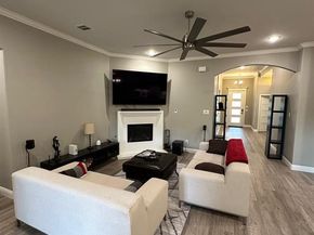 8912  Holt Street , Lakeside Texas 76135