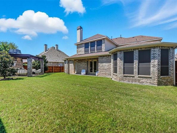 8920  Charles Street , Lantana Texas 76226