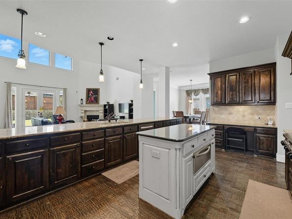 8920  Charles Street , Lantana Texas 76226