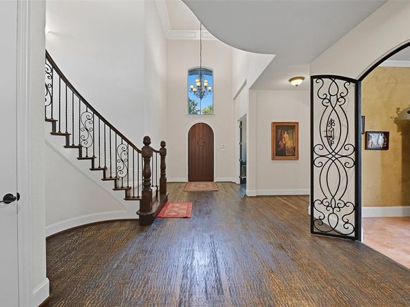 8920  Charles Street , Lantana Texas 76226