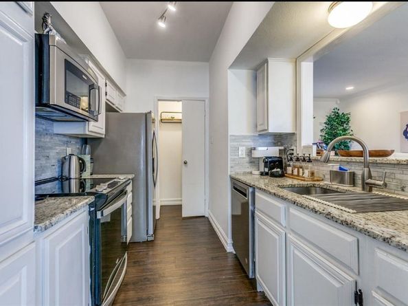 3550  Country Square Drive  109, Carrollton Texas 75006