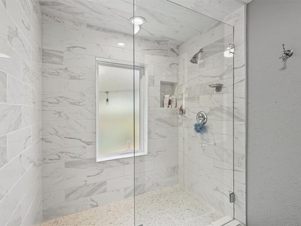3904  Stonehenge Road , Fort Worth Texas 76109