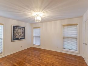 7515  Marquette Street , Dallas Texas 75225