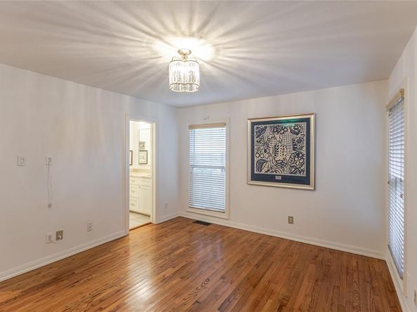7515  Marquette Street , Dallas Texas 75225