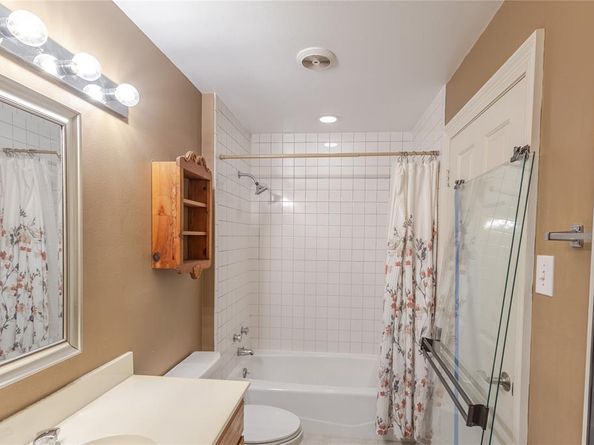 7515  Marquette Street , Dallas Texas 75225