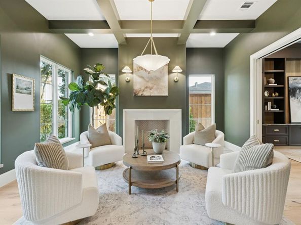 11815  Jamestown Road , Dallas Texas 75230
