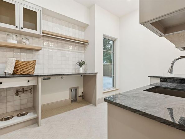 11815  Jamestown Road , Dallas Texas 75230