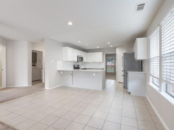 10449  Hideaway Trail , Fort Worth Texas 76131