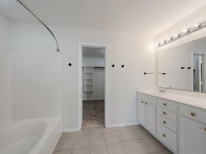 10449  Hideaway Trail , Fort Worth Texas 76131