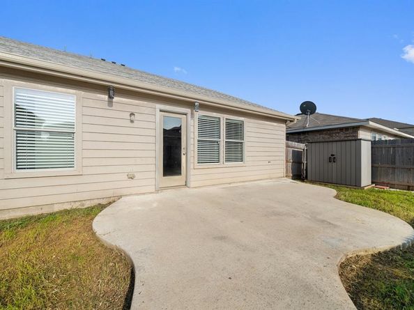 10449  Hideaway Trail , Fort Worth Texas 76131