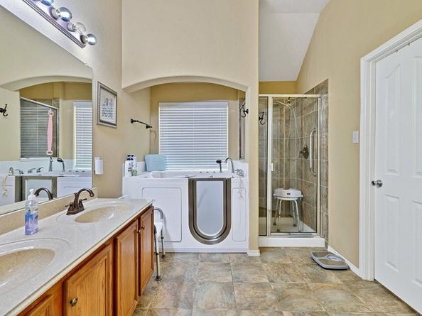 1505  Wickham Drive , Burleson Texas 76028