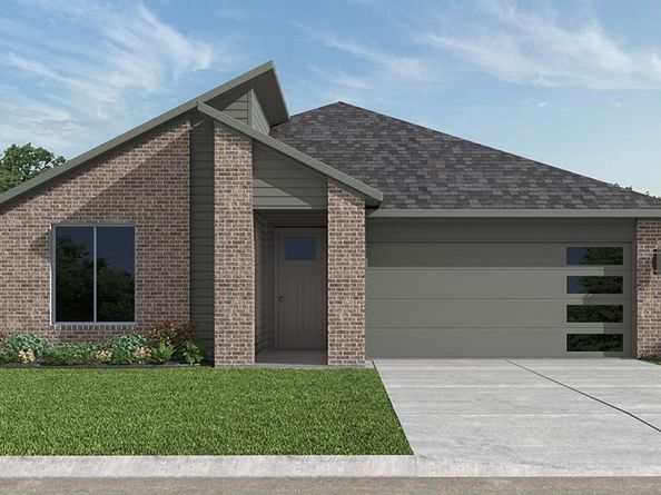 2700  MCCORMICK Street , Denton Texas 76205