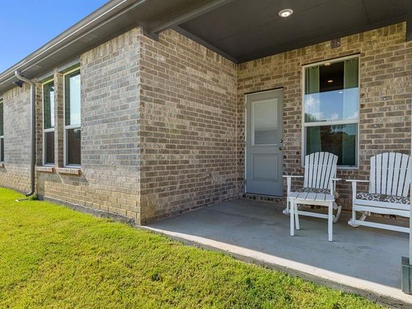 2700  MCCORMICK Street , Denton Texas 76205
