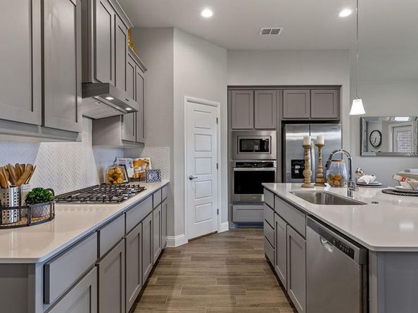 2700  MCCORMICK Street , Denton Texas 76205