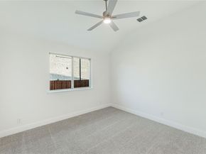 5605  Hazelnut Lane , Denton Texas 76226