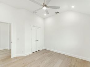 5605  Hazelnut Lane , Denton Texas 76226