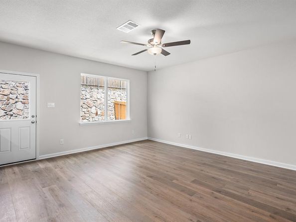 6325  Crosswood Lane , Dallas Texas 75241