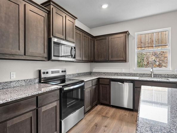 6325  Crosswood Lane , Dallas Texas 75241