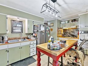 2711 N Locust Street , Denton Texas 76209