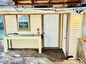 2711 N Locust Street , Denton Texas 76209