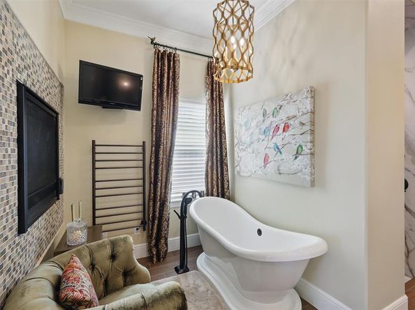 7761  Berry Road , Burleson Texas 76028