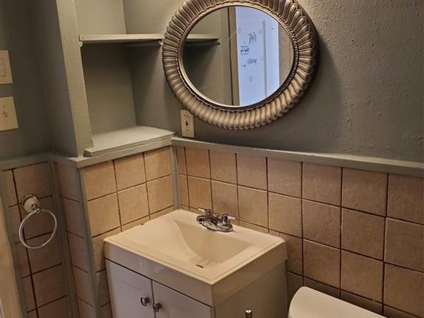 4940  Cedar Hill Road , Fort Worth Texas 76116
