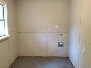4940  Cedar Hill Road , Fort Worth Texas 76116