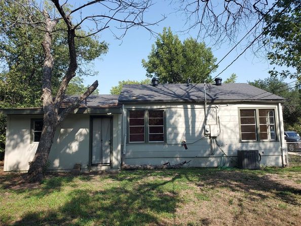 4940  Cedar Hill Road , Fort Worth Texas 76116