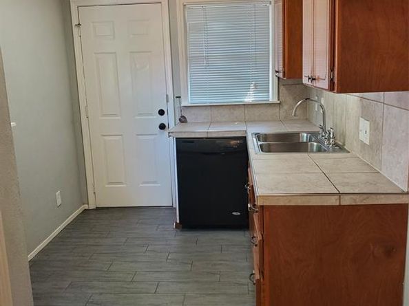 4940  Cedar Hill Road , Fort Worth Texas 76116