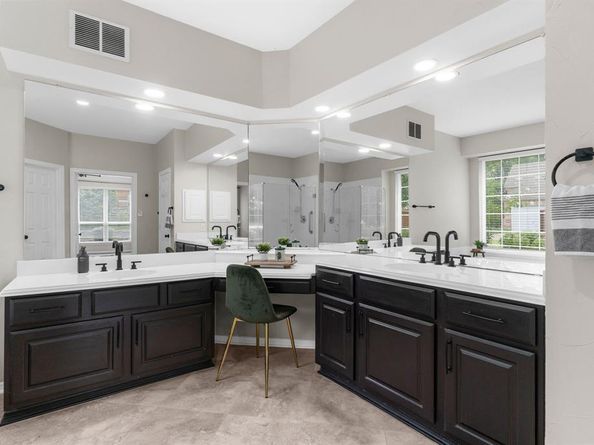 1007  Lakewood Drive , McKinney Texas 75072