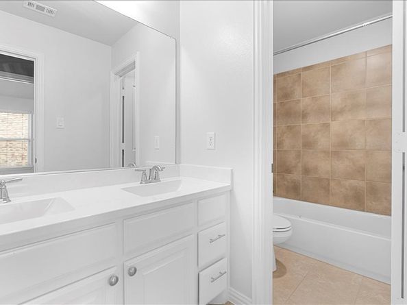 1412  7th Street , Argyle Texas 76226
