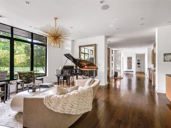 11460  Strait Lane , Dallas Texas 75229