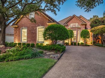 6  Fairway Drive 