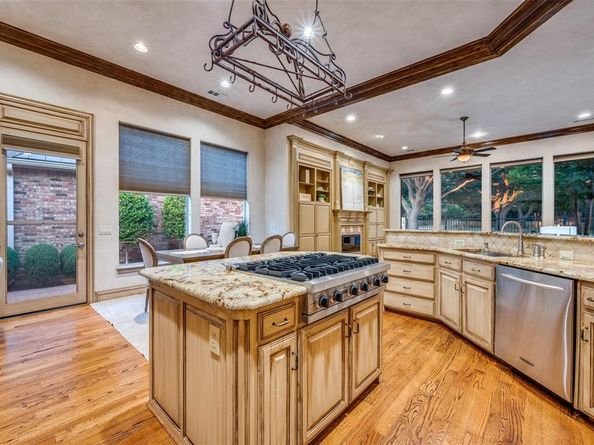 6  Fairway Drive , Frisco Texas 75034