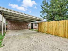 10640  Woodleaf Drive , Dallas Texas 75227