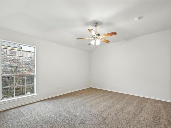 10640  Woodleaf Drive , Dallas Texas 75227