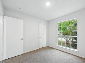 10640  Woodleaf Drive , Dallas Texas 75227