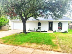 2015  Rose Hill Road , Carrollton Texas 75007