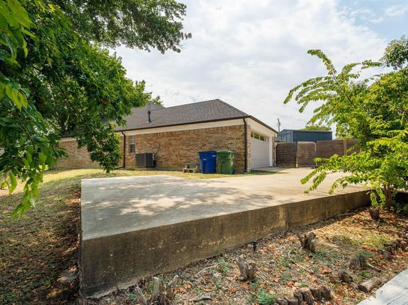 1203  Brittainy Place , Carrollton Texas 75006