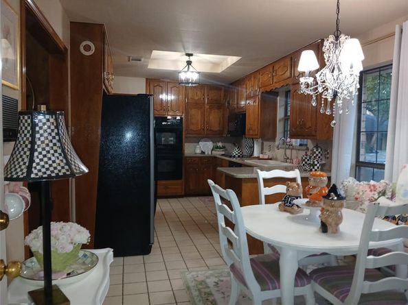 1120  Hidden Oaks Drive , Bedford Texas 76022